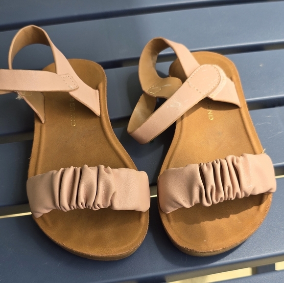 Lucky Brand Chic Pink Girls Sandals Size 11 Summer Cute - Picture 3 of 11